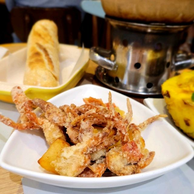 The One 正宗地道泰國餐廳🛶🍛🍍Cambo ขุนทอง