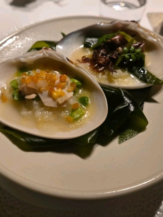 A HIDDEN MICHELIN STAR RESTAURANT IN TOKYO.