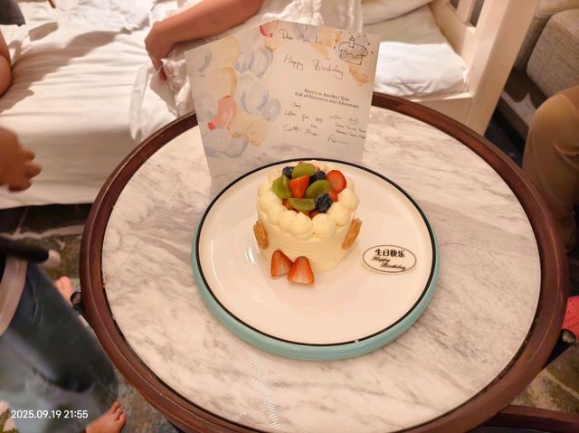 桂林高質飯店泳池慢步體驗🌞