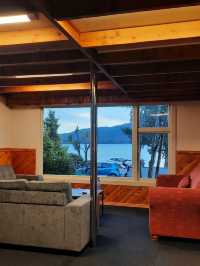 ที่พักริมทะเลสาบ Te Anau Lakefront Backpackers