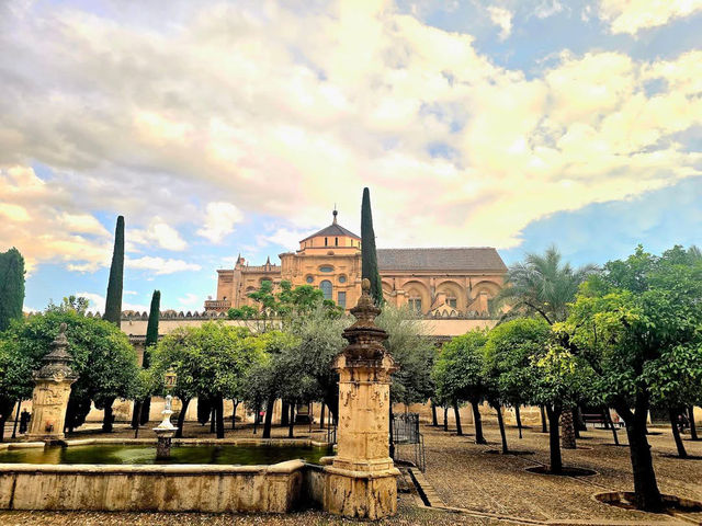 메스키타 대사원, 신앙의 경계에서