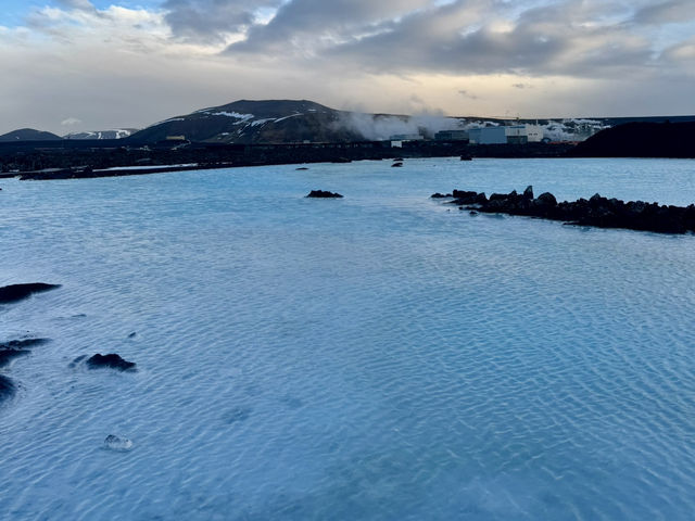 💧♨️ BLUE LAGOON — ICELAND’S GEOTHERMAL PARADISE ❄️🌋 💧♨️ BLUE LAGOON — ICELAND’S GEOTHERMAL PARADISE ❄️🌋