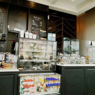 ☕ Figaro Coffee House: Ottawa’s Artisanal Coffee Hub