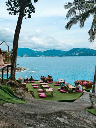 Cliffside Paradise Between Patong and Kalim Beach