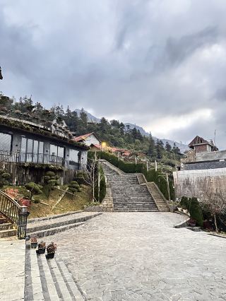 Review: The Mong Village Resort & Spa, Sapa.