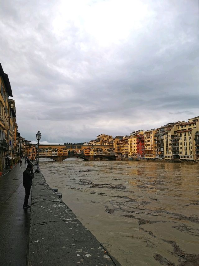 rainy christmas in florence! ✨