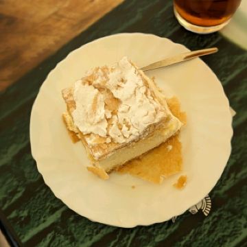 [Samobor] 奶油炸肉排名店 U PROLAZU