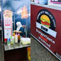 Kak Long 'Ramly' Burger Cemerlang