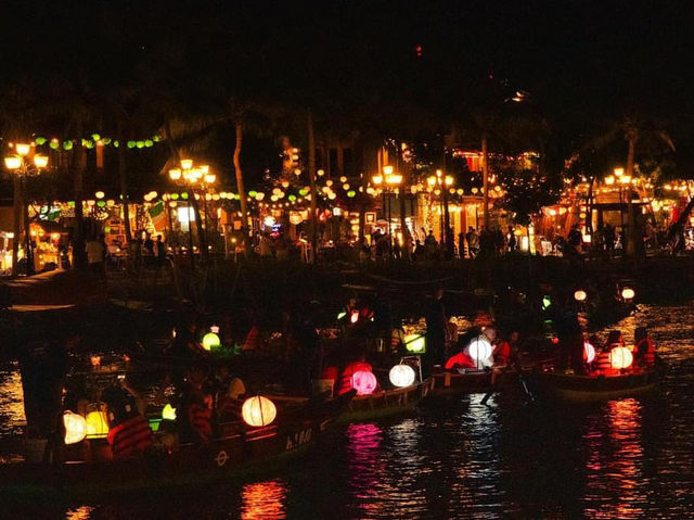 A night life at the Hoi An 🇻🇳 