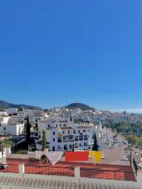 【スペイン🇪🇸】スペインの穴場観光地・Frigilianaでの過ごし方🏘️🌱