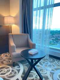 “Raia Kuching: Where Serenity Meets Convention Excellence”