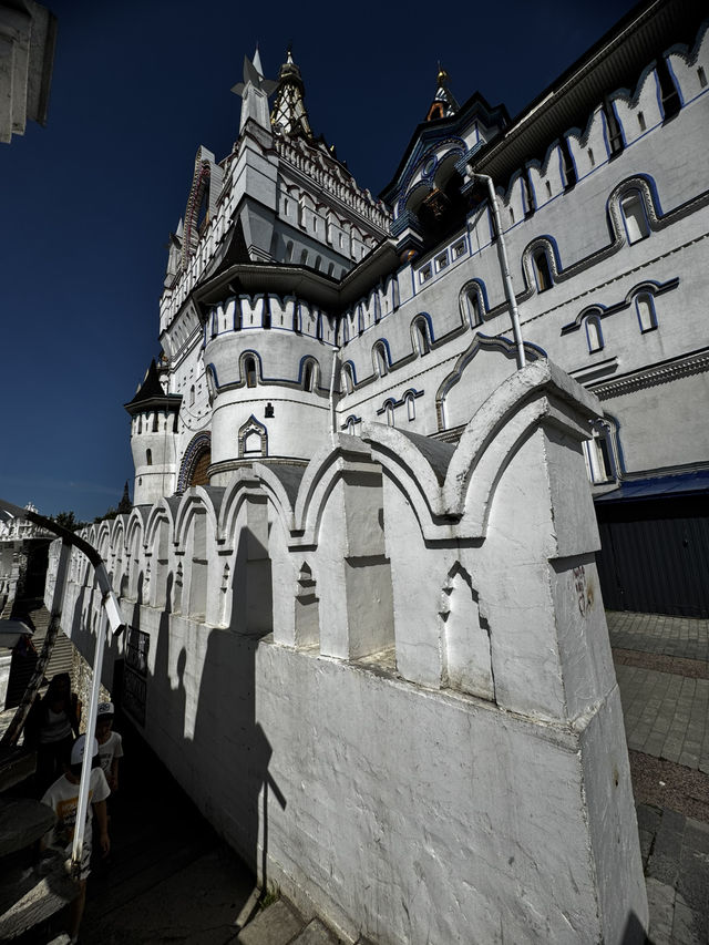  A Hidden Fairytale Gem in Moscow: 🏰 