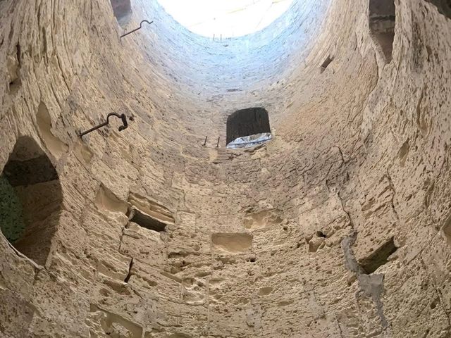 🏛️ Unveiling Secrets: Catacombs of Kom El Shoqafa Tips & Tricks! 🌟