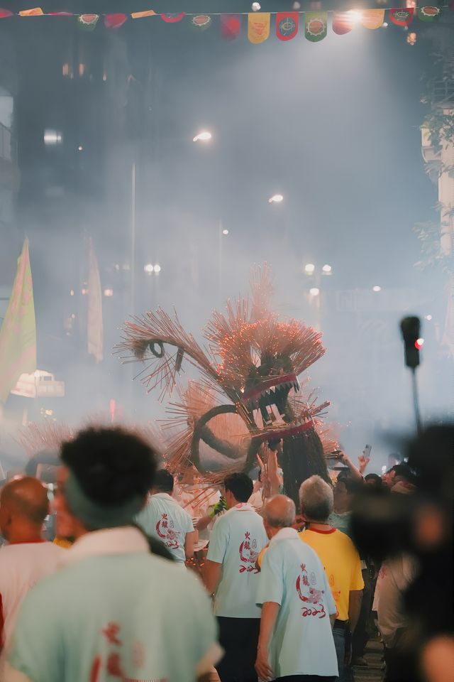 香港大坑舞火龍現場真的太震撼了！！