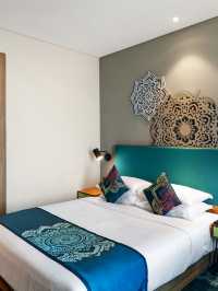 🌟✈️ Ahmedabad's Luxe Sleeps: Grand Mercure Guide 🏨