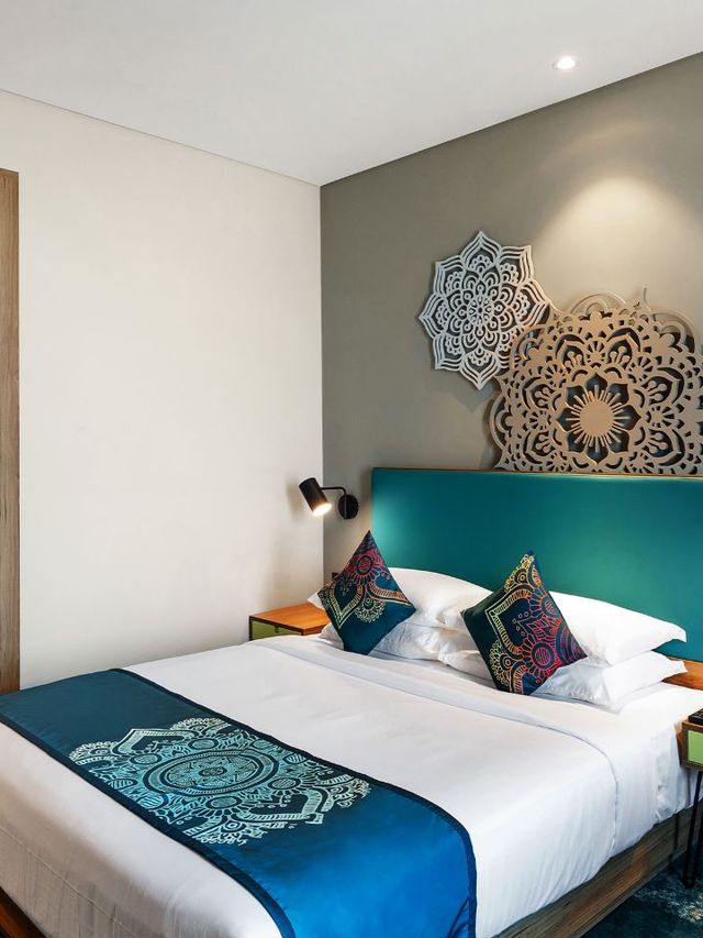 🌟✈️ Ahmedabad's Luxe Sleeps: Grand Mercure Guide 🏨