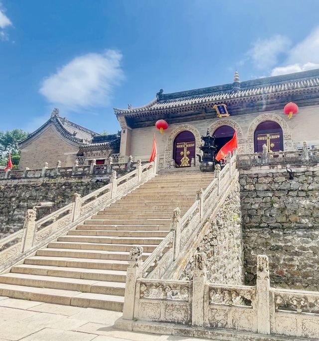 跟著《黑神話·悟空》再出發打卡，這一站是山西五台山南山寺。