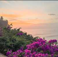 Uluwatu temple sunsets in Bali 