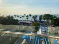 芭堤雅浪漫首選 | Mera Mare Hotel    酒店：Mera Mare Hotel 。