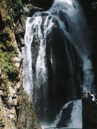 Hunan Yiyang Luoxi Waterfall Travel Guide