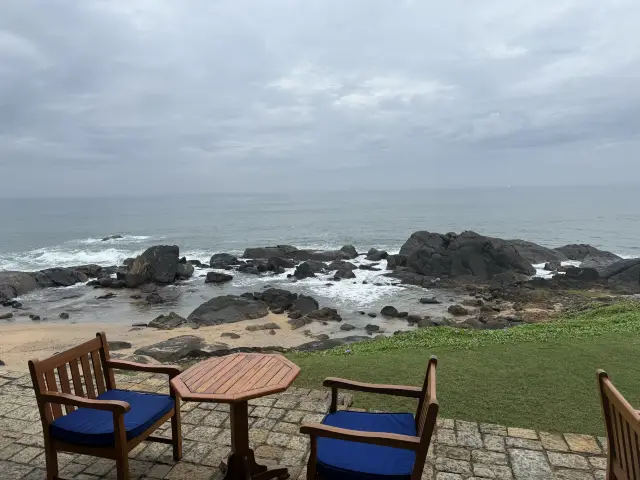 A Masterpiece: Geoffrey Bawa's Lighthouse Hotel