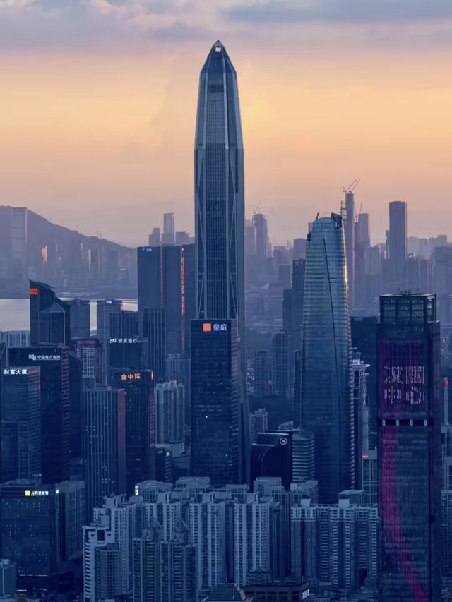 奢華與現代交織的城市地標