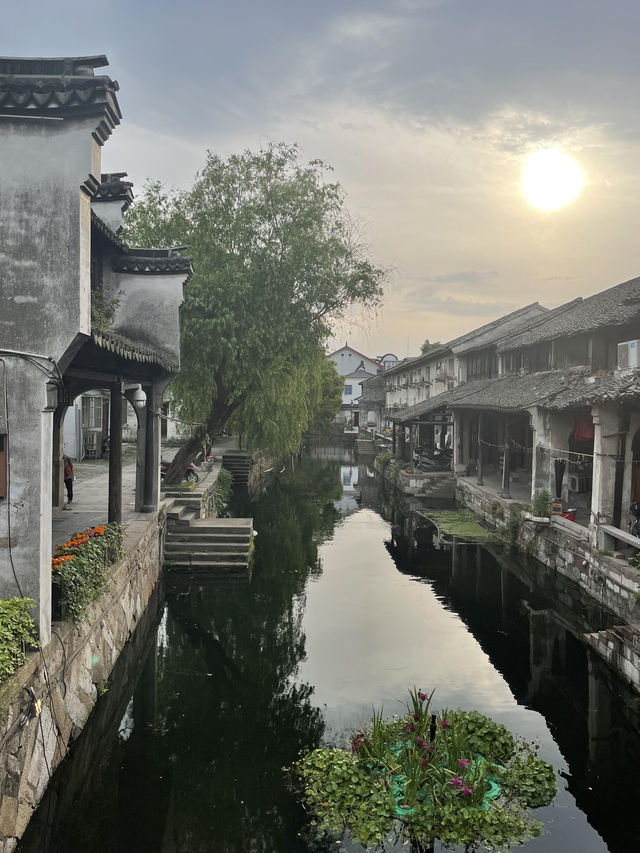 解鎖蘇杭 4 天 3 夜絕美之旅