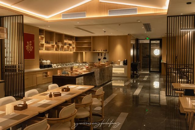 長春挖到寶！呢間酒店將禪意同夜景都搬入房間啦～