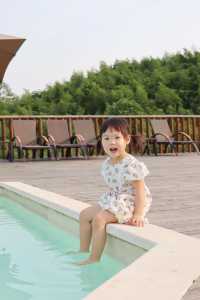 杭州自駕1小時，帶女兒入住童話木屋