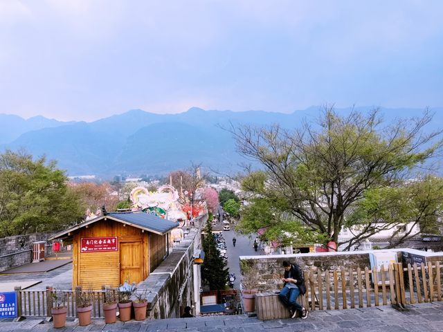 去年平均氣溫15.2℃嘅大理，過夏天啦