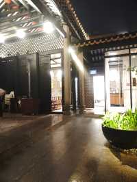 清代進士遺留嘅古建築，改造成順德餐廳