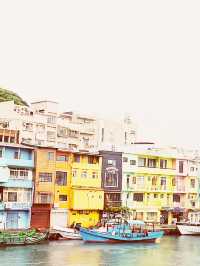 Keelung's Rainbow Port: Where Color Explodes by the Sea! 🌈⚓