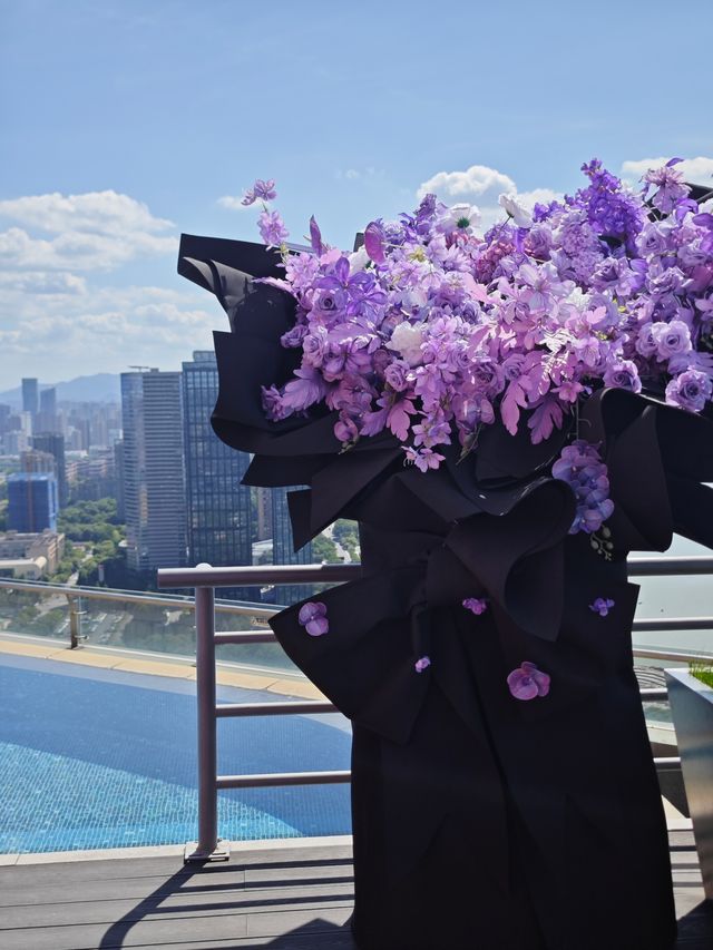 我宣佈找到杭州高空酒店的天花板了！