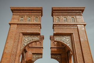 Kashgar Gaotai Residences: A Millennia-Old Epic on the Cliffside