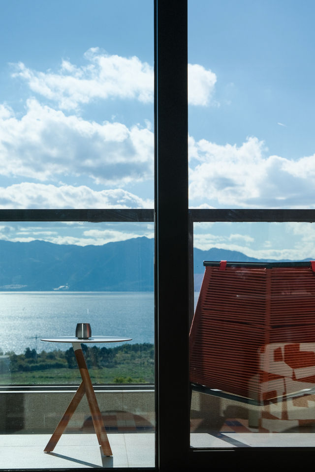 撫仙湖頂奢酒店上新，寶麗灣把愛麗絲夢遊的仙境般進現實