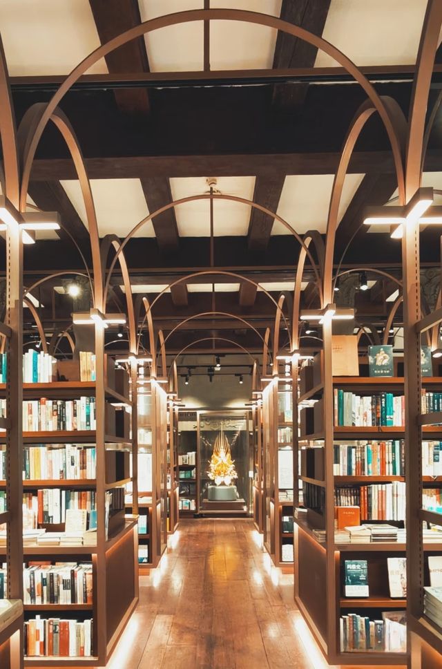 魔都百年洋房裡的南法午後|上生新所打卡攻略 魔都百年洋房裡的南法午後|上生新所打卡攻略