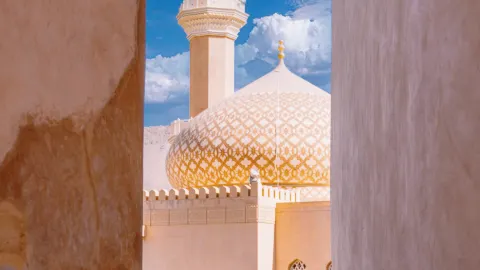 For this photo, I specially flew to Oman — traveler post in Nizwa