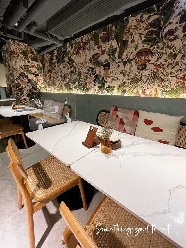 清新打卡餐廳