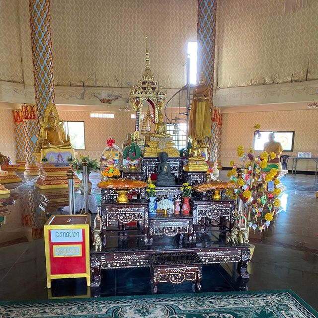 พระใหญ่ วัดหัวถนน ตำบลปริก อำเภอสะเดา จังหวัดสงขลา