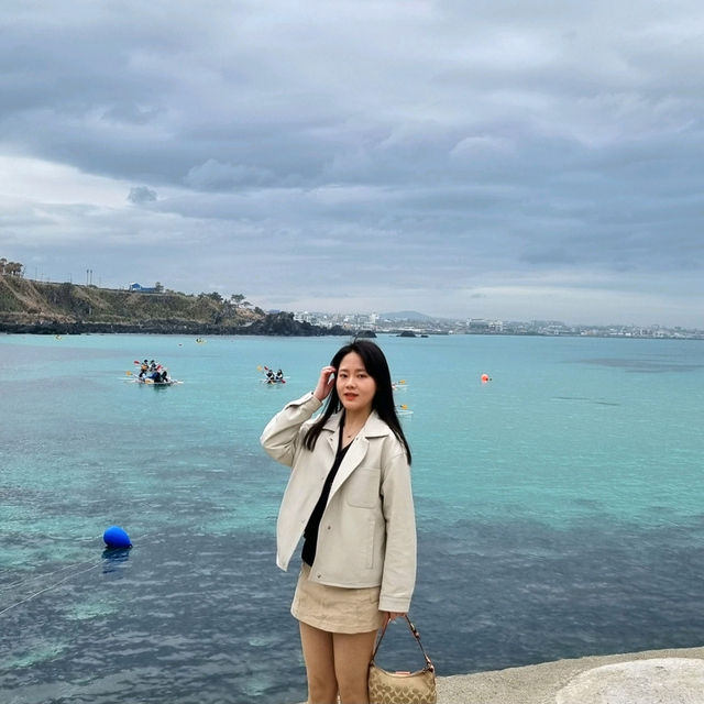 🏝 투명하고 푸른 바다가 펼쳐지는 제주 애월 "한담해변"