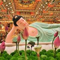 The Amaing Ten Thousand Buddhas Monastery in Ngong Ping