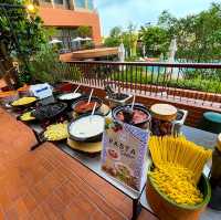 Pineapple Cocktail Club by Teens of Thailand