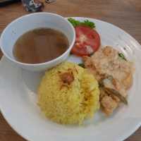 The grandeur restaurant, GH Corner
