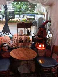 B- Story Cafe ยกทัพผีฮาโลวีนมาไว้ที่ราชเทวีแล้ว👻