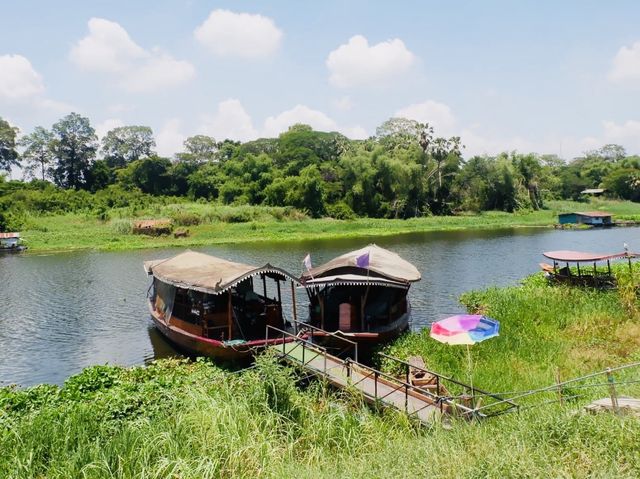 ล่องเรือสะแกกรัง