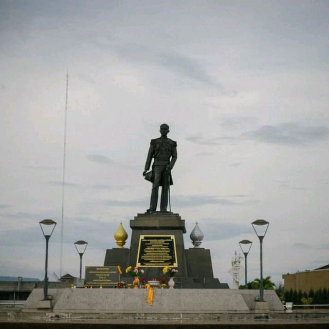 ลานพระอาทิตย์กระบี่