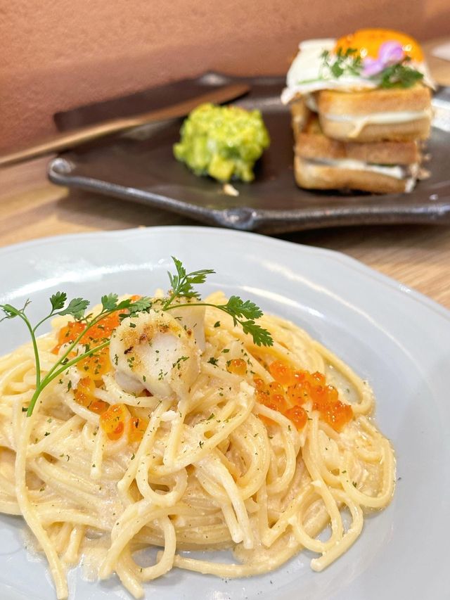 香港太平山山頂睇風景食甜品～