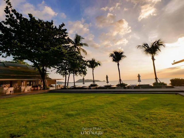 ร้านอาหารนั่งชิลล์บรรยากาศหาด Miami 