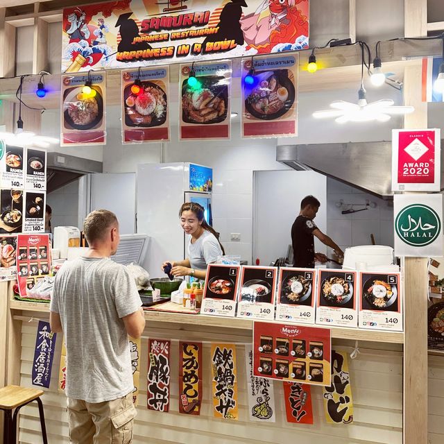 Halal-friendly food court in Asiatique!