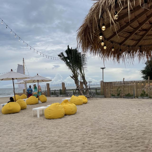 Cha Am Beach